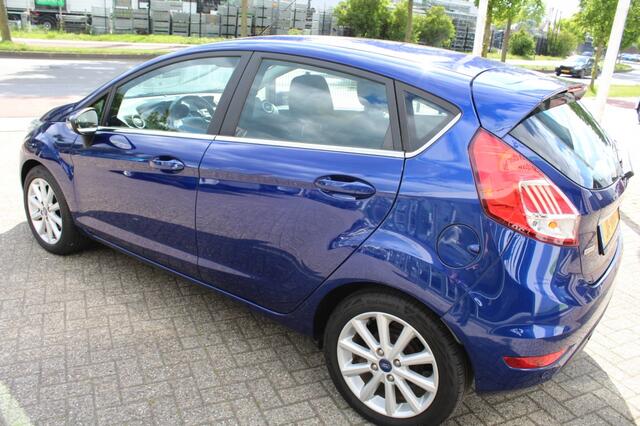 Ford FIESTA 1.0 EcoB. Titanium