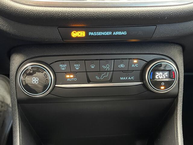Ford FIESTA EcoBoost 95 pk Titanium | Navi | LED | Clima | Cruise | Parkeersens. | Apple Carplay