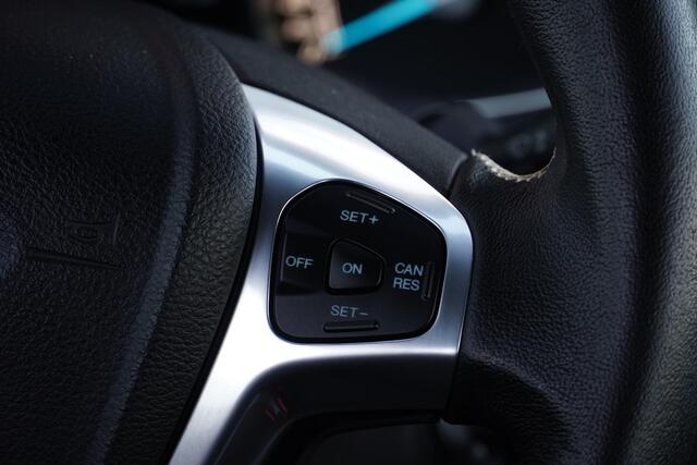 Ford FIESTA 1.0 EcoBoost Titanium ?Clima?Cruise?Navi?Rijklaar