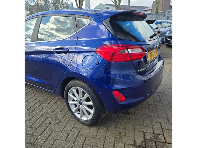 Ford FIESTA 1.0 Ecoboost Titanium nieuwe distributie