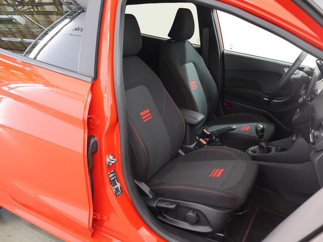Ford FIESTA 1.0 EcoBoost Hybrid ST-Line X | Winterpakket | Parkeercamera | Cruise Control Adaptief | Navigatie |
