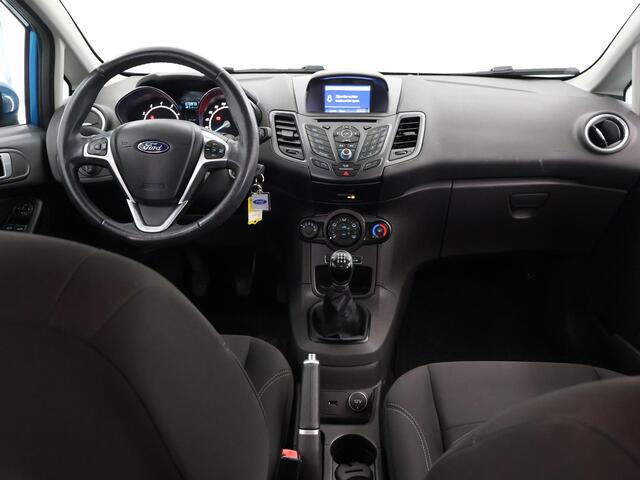 Ford FIESTA 1.0 Style Ultimate | Navigatie | Cruise Control | Airco | Parkeersensor | Lichtmetalen Velgen |