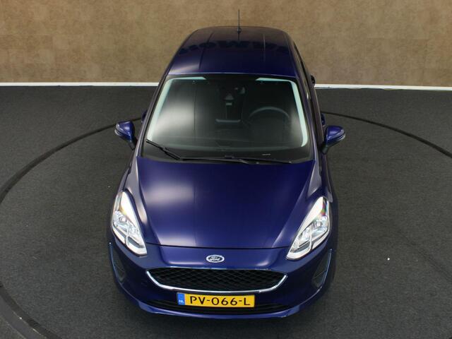 Ford FIESTA 1.1 Trend - ORIGINEEL NEDERLANDSE AUTO - NIEUW MODEL - AFKOMSTIG VAN 2E EIGENAAR - 17 INCH LICHT METALEN VELGEN - PARKEERSENSOREN ACHTER - NAVIGATIE - CRUISE CONTROL - AIRCO - ARMSTEUN VOOR - APPLE CARPLAY/ ANDROID AUTO