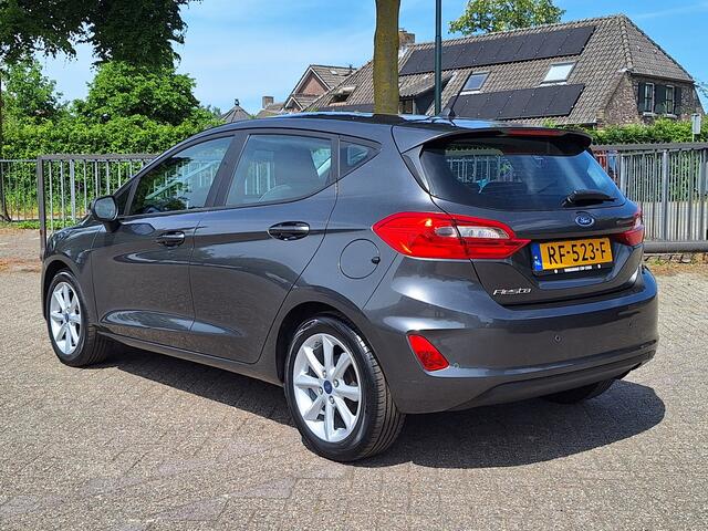 Ford FIESTA 1.1 Trend NIEUW MODEL Airco-Cruise Control-Navigatie-Licht metalen velgen