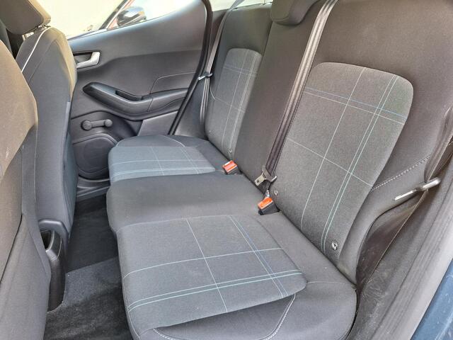 Ford FIESTA 1.1 Trend | Navigatie | Airco | Cruise Control | Lichtmetalen velgen 16" | Parkeersensoren achter | Apple Carplay/Android Auto | 1e eigenaar!