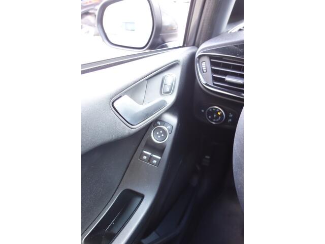 Ford FIESTA 1.1 Trend