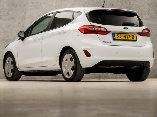 Ford FIESTA 1.1 Sport (APPLE CARPLAY, GROOT NAVI, GETINT GLAS, PARKEERSENSOREN, SPORTSTOELEN, CRUISE, LANE ASSIST, DAB+, NIEUWSTAAT)