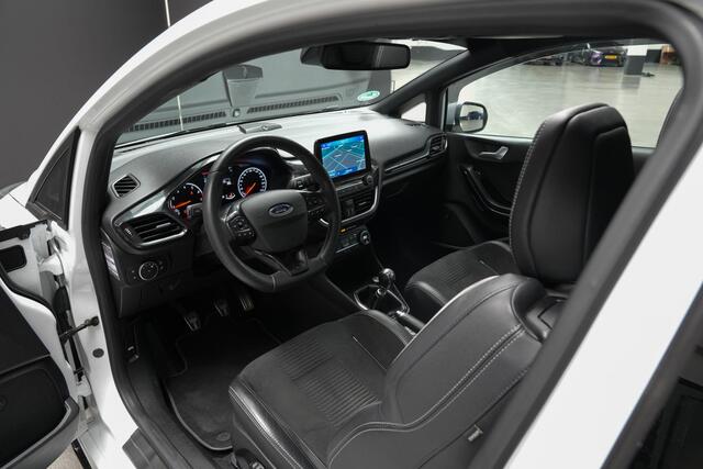 Ford FIESTA 1.5 ST-3 |Milltek dual outlet|Maxton rondom|Performance pakket|launch control|B&O|navigatie|parkeercamera|BLISS|