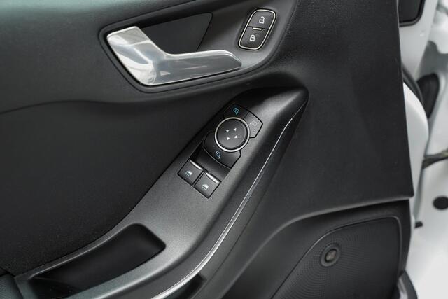 Ford FIESTA 1.5 ST-3 |Milltek dual outlet|Maxton rondom|Performance pakket|launch control|B&O|navigatie|parkeercamera|BLISS|