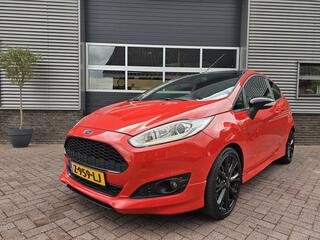 ford-fiesta-1.0-ecob.-black-edit