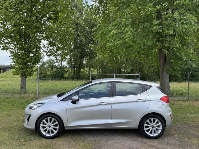 Ford FIESTA 1.0 EB 100PK Titanium Automaat | WINTERPACK | CAMERA | CRUISE | CLIMA | NAVI |