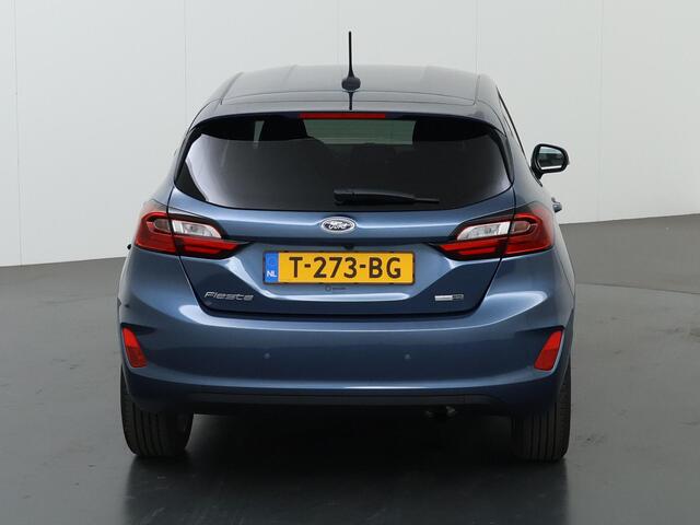 Ford FIESTA 1.0 EcoBoost Hybrid Titanium | Navigatie | Parkeercamera | Winterpakket | Climate Control |