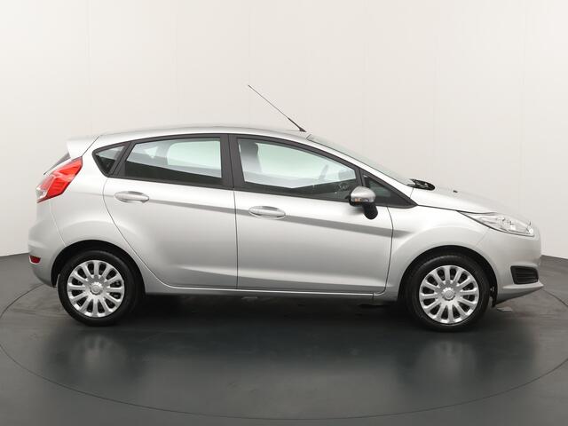Ford FIESTA 1.0 Duratec 80 pk Style | Navi | Cruise | Bluetooth | Dealer onderhouden | LED dagrijverl.