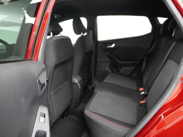 Ford FIESTA EcoBoost 95 pk ST-Line | Winter pack | LED | Adapt. cruise | Camera | Navi |