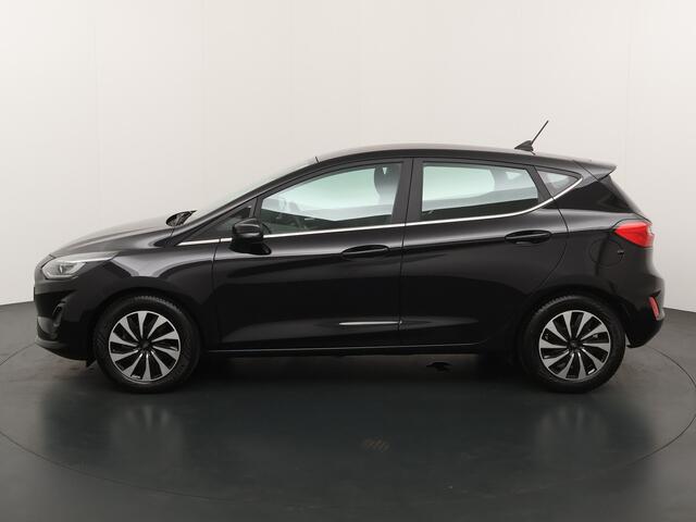 Ford FIESTA EcoBoost 125PK Hybrid Titanium | Nw Model | Climate | Parkeersensoren | Cruise I Navi | LED