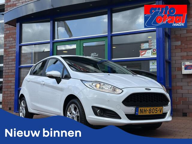 Ford FIESTA 1.0 Style Ultimate | Airco | Navigatie | Sensoren |