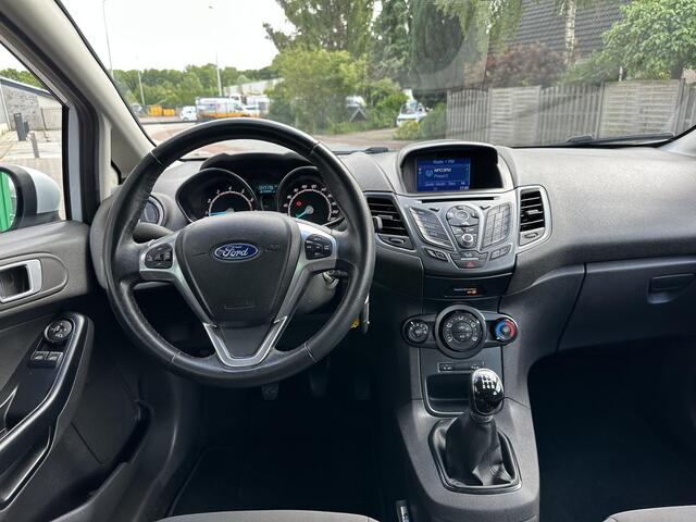 Ford FIESTA 1.0 Style Ultimate | Airco | Navigatie | Sensoren |