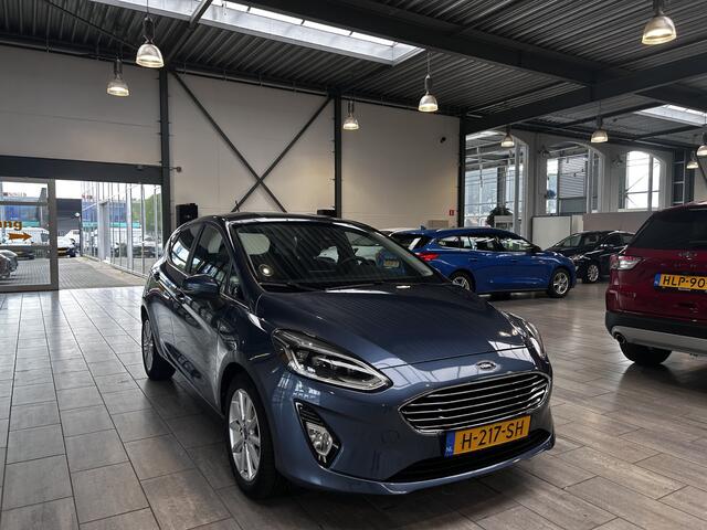 Ford FIESTA EcoBoost 95pk Titanium | Winter pack | Clima | Cruise | Draadloos laden | Parkeersens. achter |
