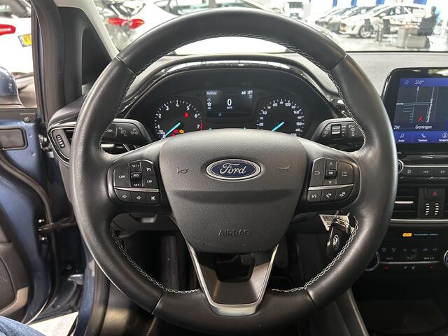 Ford FIESTA EcoBoost 95pk Titanium | Winter pack | Clima | Cruise | Draadloos laden | Parkeersens. achter |