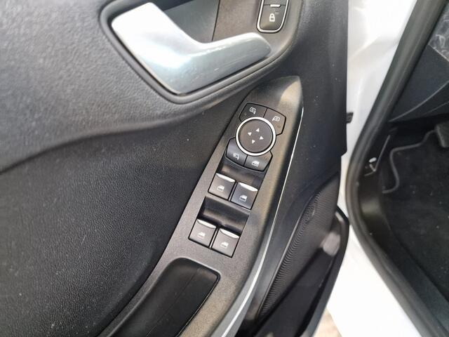 Ford FIESTA 1.0 EcoBoost Titanium | Automaat | All season |