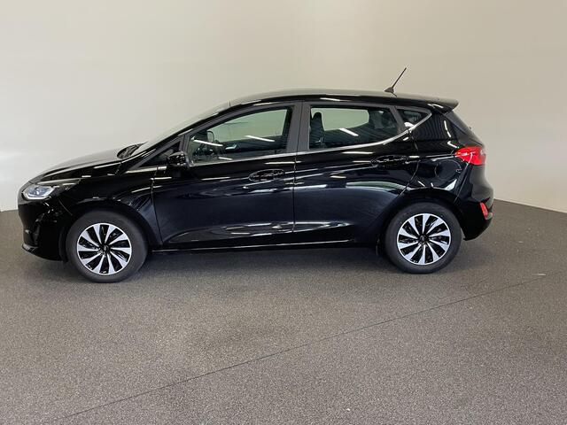 Ford FIESTA 1.0 EcoBoost Hybrid Titanium Climate control Navigatie Cruise control LED Apple Carplay/ Android Auto Achteruitrij camera Parkeersensor voor
