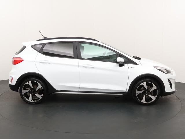 Ford FIESTA EcoBoost Active | Camera | All season | Navigatie | Voorruitverwarming |