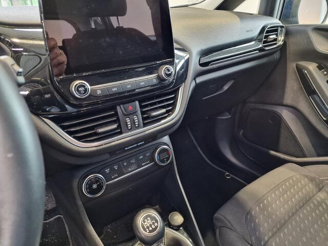 Ford FIESTA EcoBoost 95 pk Titanium | Clima | Cruise | Apple Carplay | LED | Parkeersens. | LMV