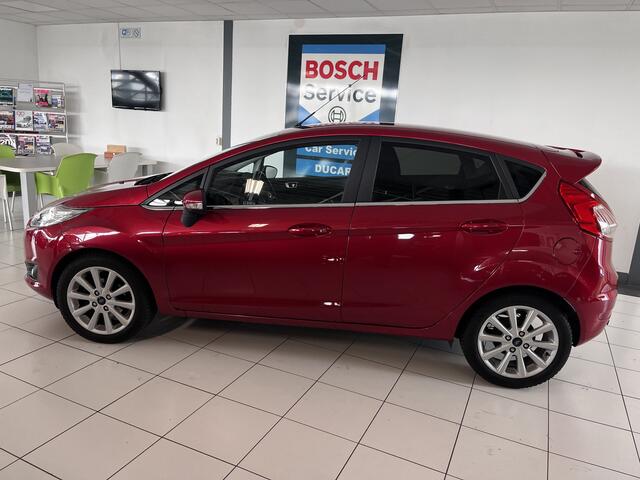 Ford FIESTA 1.0 EcoBoost Titanium Navigatie fullmap,Bluetooth