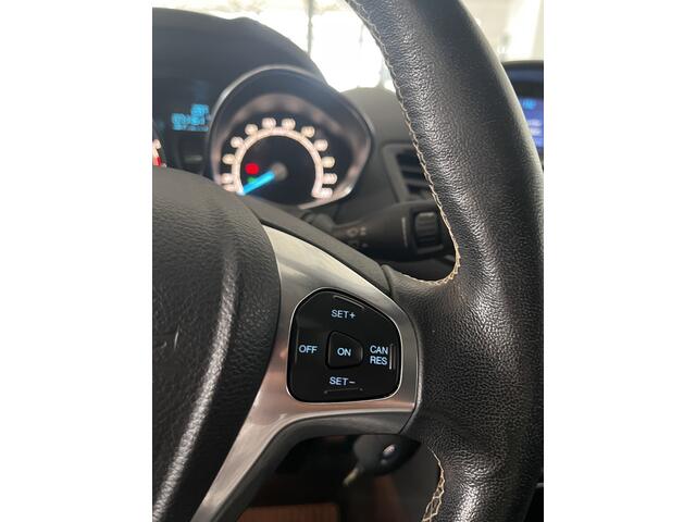 Ford FIESTA 1.0 EcoBoost Titanium Navigatie fullmap,Bluetooth