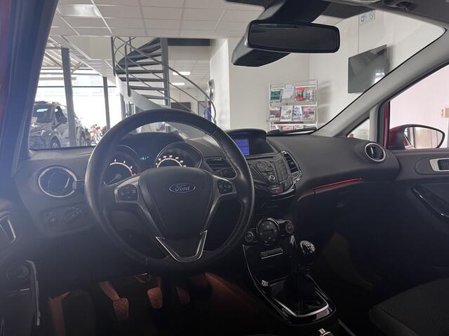 Ford FIESTA 1.0 EcoBoost Titanium Navigatie fullmap,Bluetooth