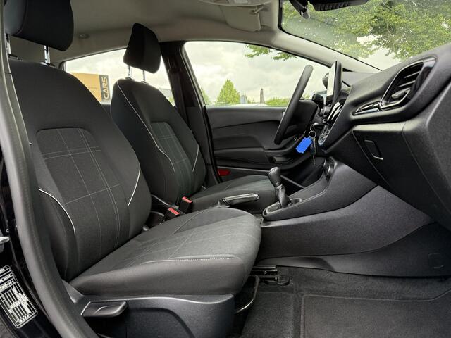 Ford FIESTA 1.1 Trend 2e Eigenaar,Navi,Airco,Cruise,Pdc,N.A.P,Zeer Zuinig,Apk tot 11-2026