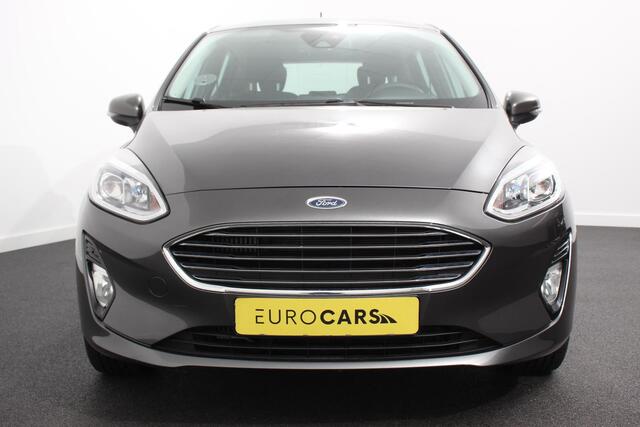 Ford FIESTA 1.0 EcoBoost 125pk Titanium | Navigatie | Apple Carplay/Android Auto | Parkeersensor achter | Cruise Control | Stoel-en stuurverwarming | Verwarmde voorruit | Climate Control