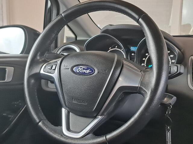 Ford FIESTA 1.0 Style + NAVI