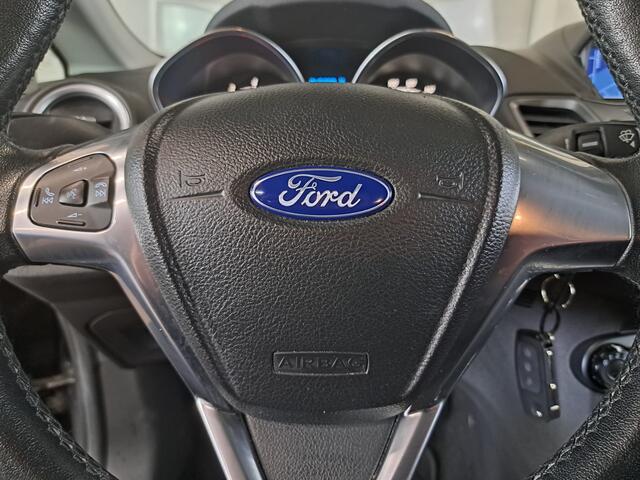 Ford FIESTA 1.0 Style + NAVI