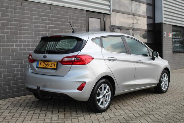 Ford FIESTA 1.0 EcoBoost Titanium / Carplay / Camera / N.A.P.