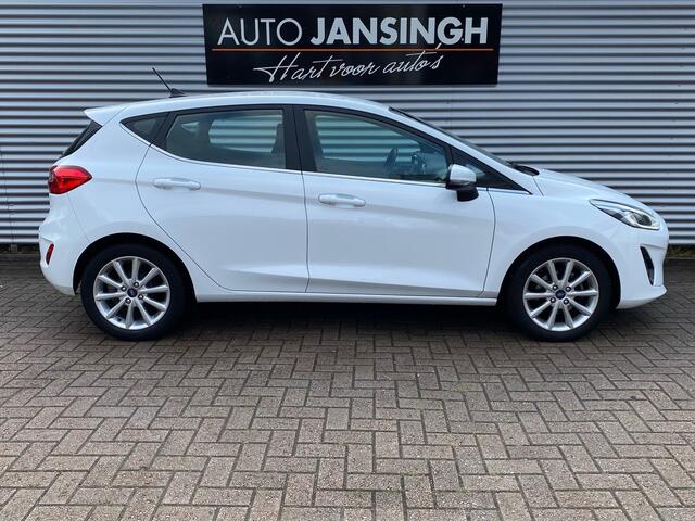 Ford FIESTA 1.0 EcoBoost Titanium | Cruise Control | Navigatie | Climate Control | PDC Achter | RIJKLAARPRIJS INCL 12 MAANDEN GARANTIE EN BEURT