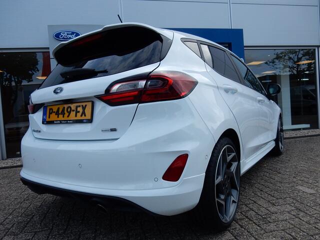 Ford FIESTA 1.0 EcoBoost Hybrid ST-Line X | Full led | Winter pack | Camera | Privacy glass | 18-inch ST velgen |