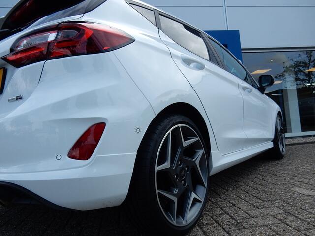 Ford FIESTA 1.0 EcoBoost Hybrid ST-Line X | Full led | Winter pack | Camera | Privacy glass | 18-inch ST velgen |