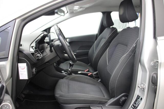 Ford FIESTA 1.5 TDCi Titanium - Carplay, Navi, Trekhaak