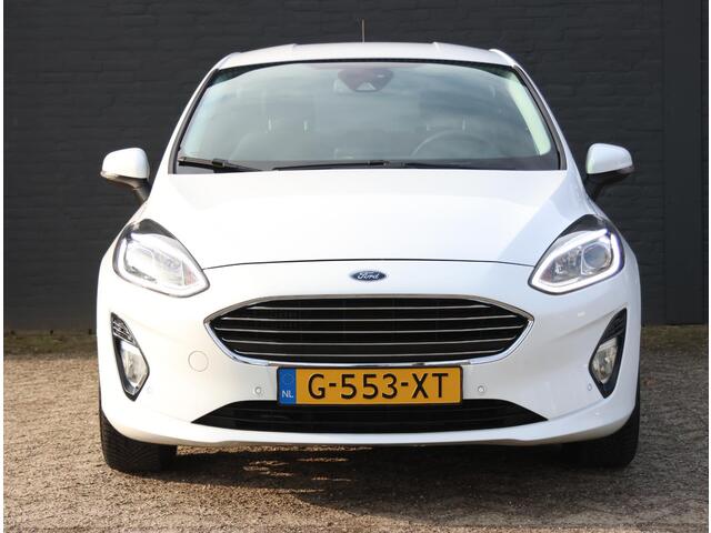 Ford FIESTA 101pk Titanium | Apple Carplay/Android Auto | Navigatie | Cruise Control | Climate Control | Keyless | 5 deurs | Armsteun |