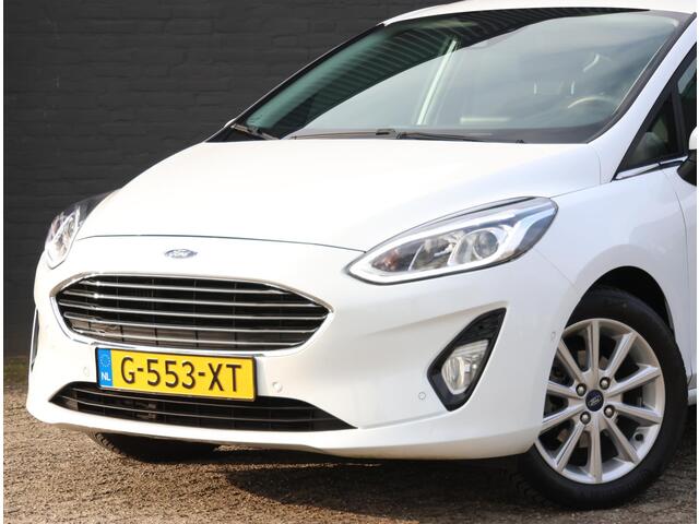 Ford FIESTA 101pk Titanium | Apple Carplay/Android Auto | Navigatie | Cruise Control | Climate Control | Keyless | 5 deurs | Armsteun |