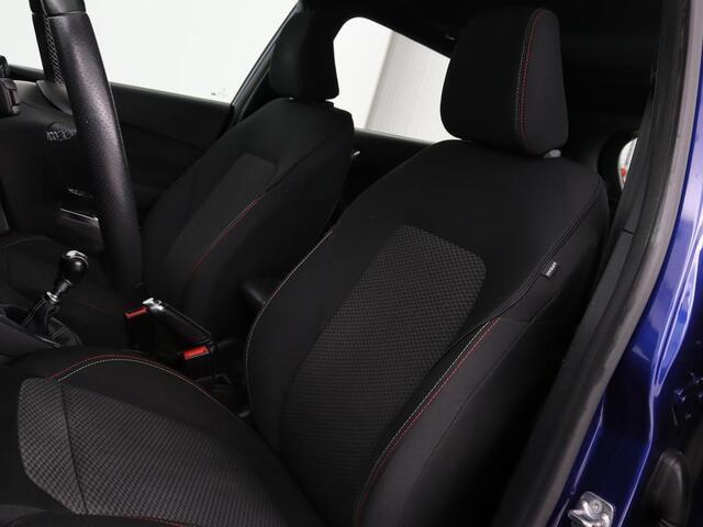 Ford FIESTA 1.0 EcoBoost ST-Line | Panoramadak | Stoel & stuurverwarming | Carplay | Navigatie | Climate control | Cruise control | Parkeerhulp