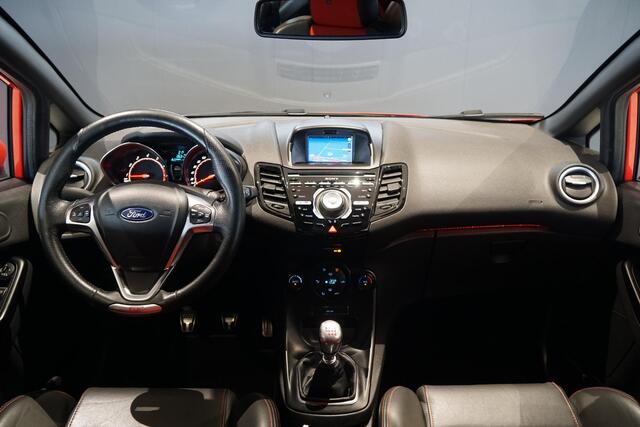 Ford FIESTA 1.6 ST2 + KEYLESS / CRUISE / SPORTUITLAAT