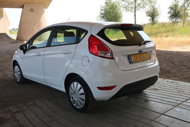 Ford FIESTA 1.0 Style Navi, Airco, 5 deurs