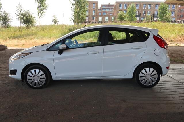Ford FIESTA 1.0 Style Navi, Airco, 5 deurs
