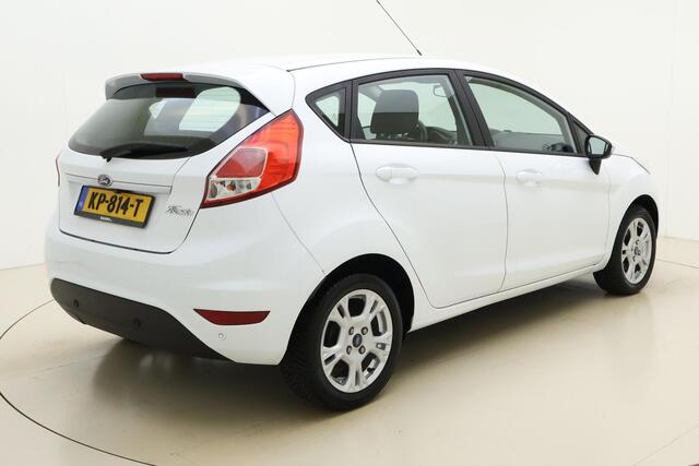 Ford FIESTA 1.0 Style Ultimate | Navigatie | Camera | Lichtmetalen velgen | Parkeersensoren voor en achter | Cruise control | 5 deuren
