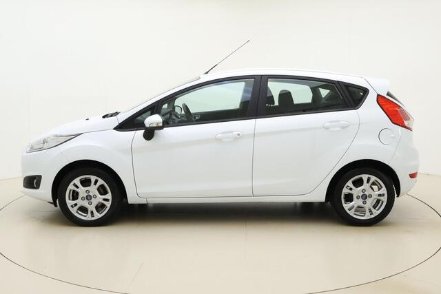 Ford FIESTA 1.0 Style Ultimate | Navigatie | Camera | Lichtmetalen velgen | Parkeersensoren voor en achter | Cruise control | 5 deuren