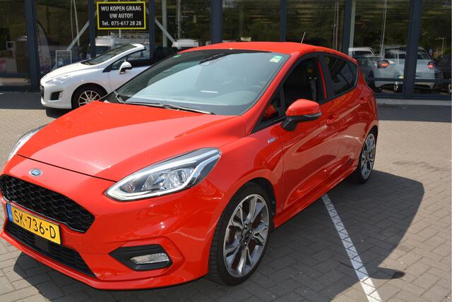 Ford FIESTA 1.0 EcoBoost ST-Line Super mooi rood, met alle functies erop die je wilt hebben voor deze mooie ST-line. De functies, zoals carplay, navigatie, airco en cruisecontrol.