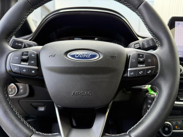 Ford FIESTA 1.0 EcoBoost Hybrid Titanium