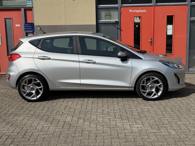 Ford FIESTA 1.0 EcoBoost Titanium,NAVI, Nieuwe Distributieriem